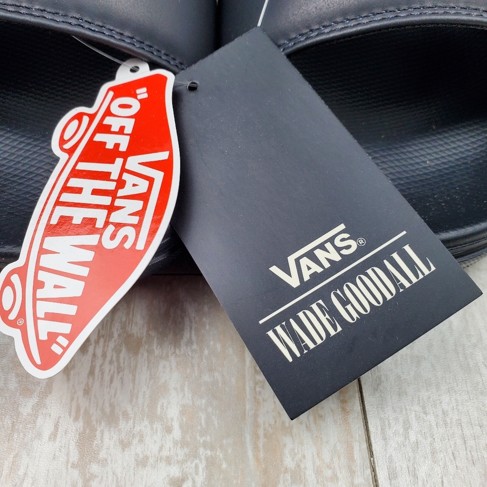 Vans Wade Goodall La Costa Slide Ons - Picture 4 of 10